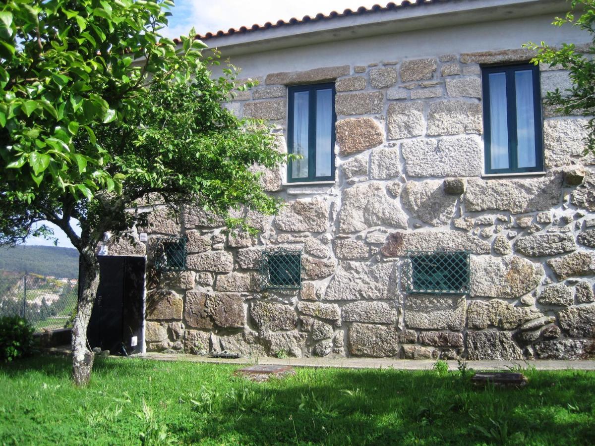 Casa Dos Bisavos- Slow Down Na Rota Do Romanico Porto Exterior foto