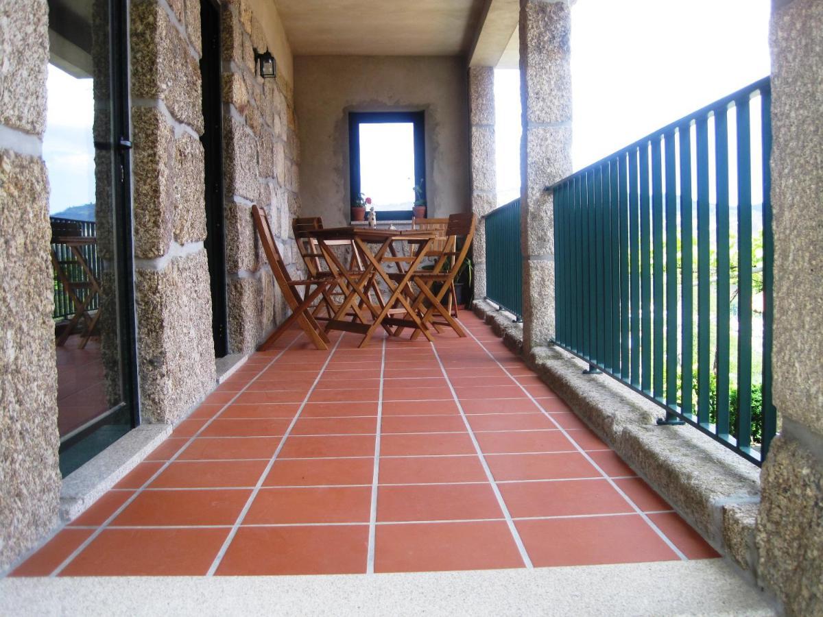 Casa Dos Bisavos- Slow Down Na Rota Do Romanico Porto Exterior foto